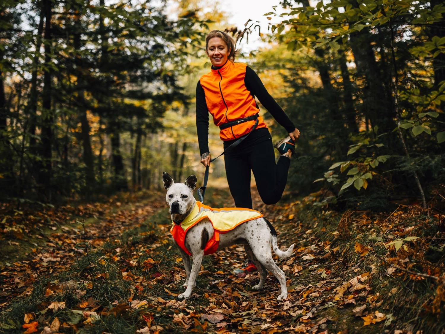 Ruffwear Lumenglow Reflektierende Weste Für Hunde Blaze Orange 8 Ruffwear Lumenglow Reflektierende Weste Für Hunde Blaze Orange – Bild 6