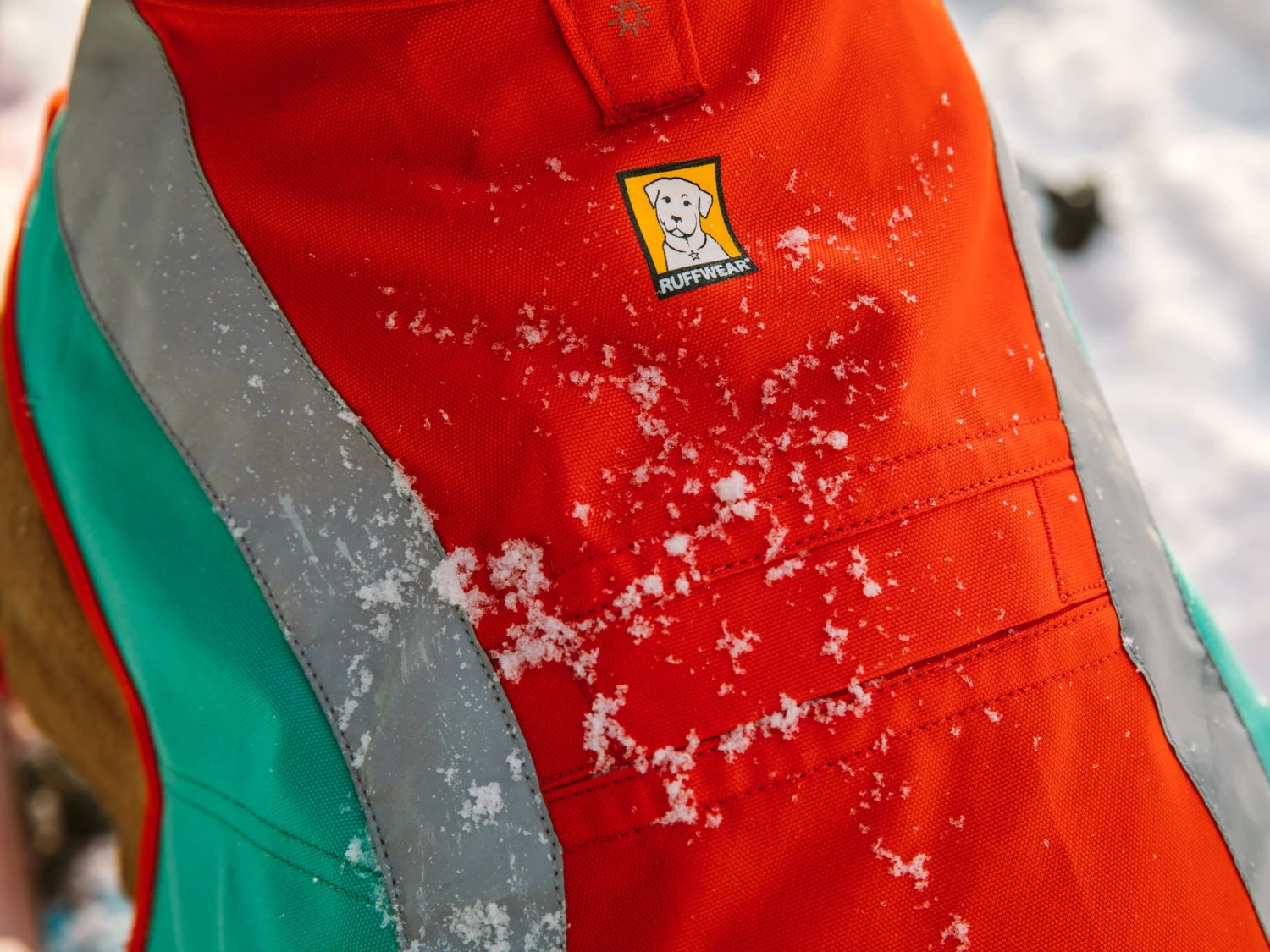 Ruffwear Lumenglow Reflektierende Weste Für Hunde Red Sumac 7 Ruffwear Lumenglow Reflektierende Weste Für Hunde Red Sumac – Bild 5