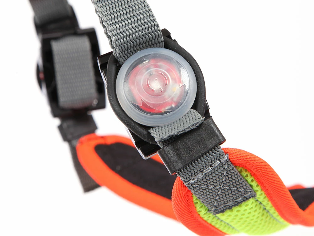 Grossenbacher Mantrailing V Hundegeschirr Neon LED 6 Grossenbacher Mantrailing V Hundegeschirr Neon LED – Bild 4