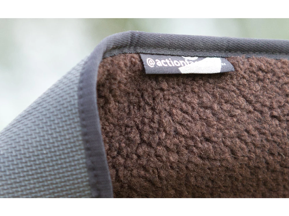 Warmup Blanket Big Hundedecke, XL 5 Warmup Blanket Big Hundedecke, XL – Bild 3