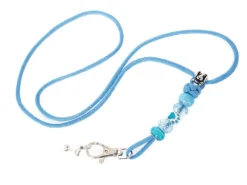 Mein Hellblaues Pfeifenband Mit Schmucksteinen