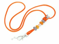 Mein Orangenes Pfeifenband Mit Schmucksteinen