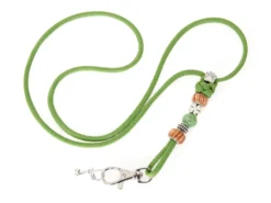 Mein Grünes Pfeifenband Mit Schmucksteinen