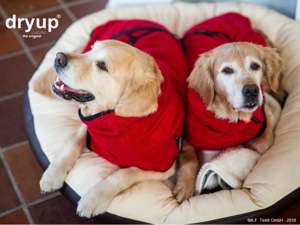 Dryup Cape Hundebademantel Red Pepper 5 Dryup Cape Hundebademantel Red Pepper – Bild 3