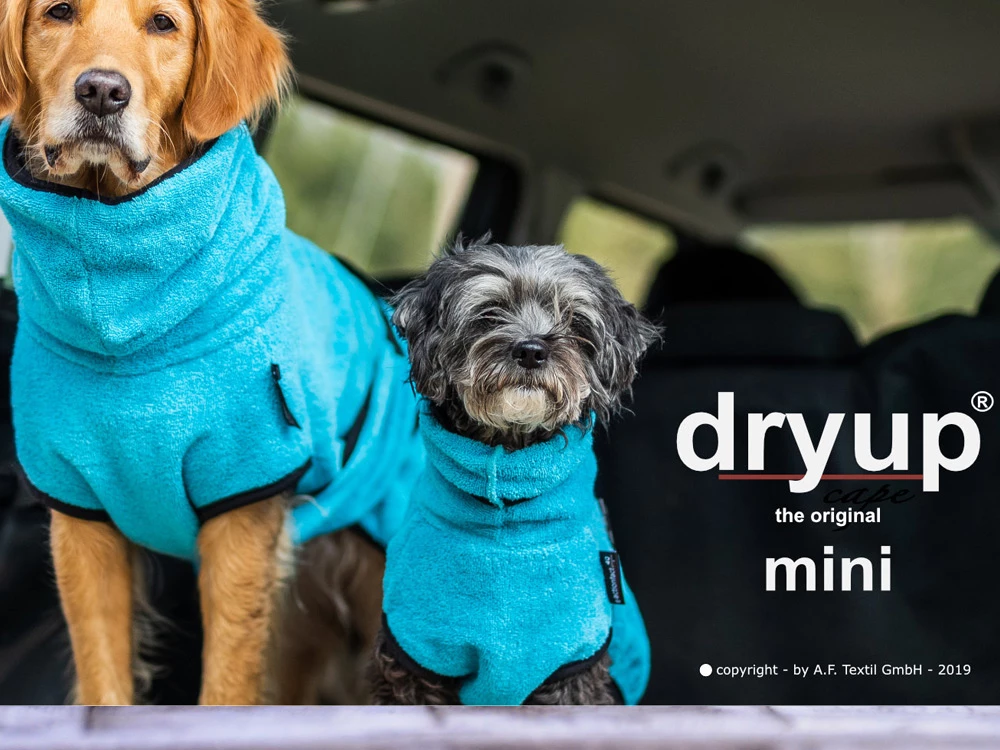 Dryup Cape Hundebademantel Mini Cyan 3 Dryup Cape Hundebademantel Mini Cyan