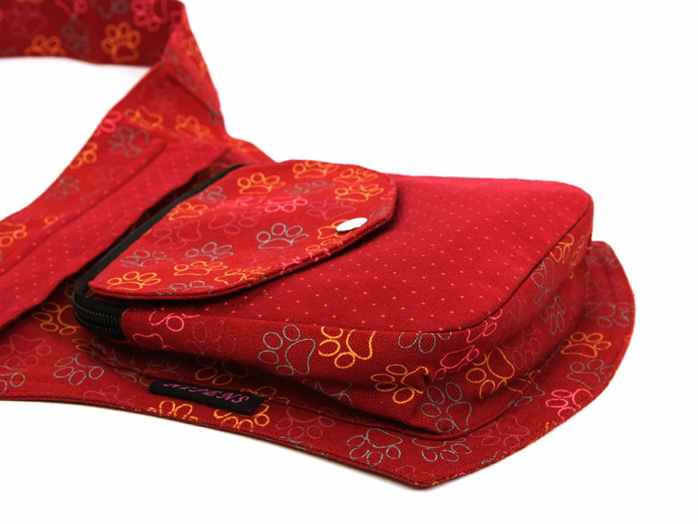 Nijens Leckerlietasche Barcelona 729 Dunkelrot Pfoten 6 Nijens Leckerlietasche Barcelona 729 Dunkelrot Pfoten – Bild 4