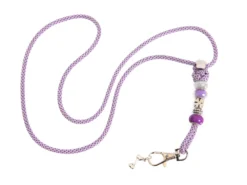 Mein Fliederfarbenes Pfeifenband Mit Schmucksteinen