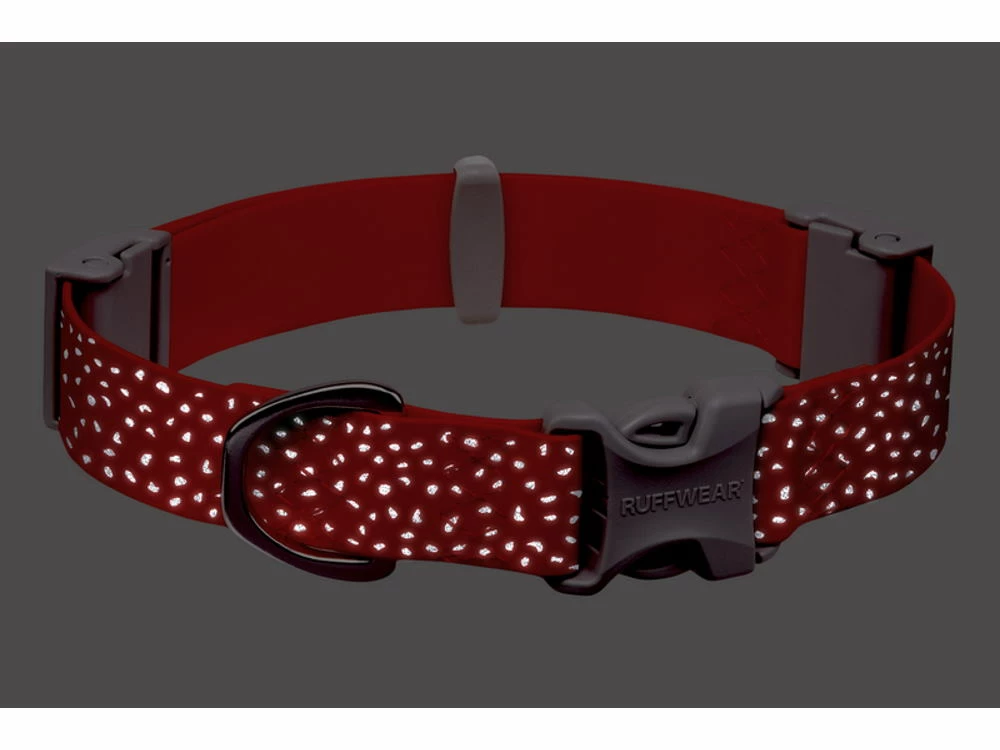Ruffwear Confluence Reflektierendes Hundehalsband Red Sumac 5 Ruffwear Confluence Reflektierendes Hundehalsband Red Sumac – Bild 3