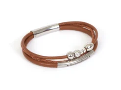 Handgearbeitetes Lederarmband Herzenshund Mit Schmuckperlen Haselnuss