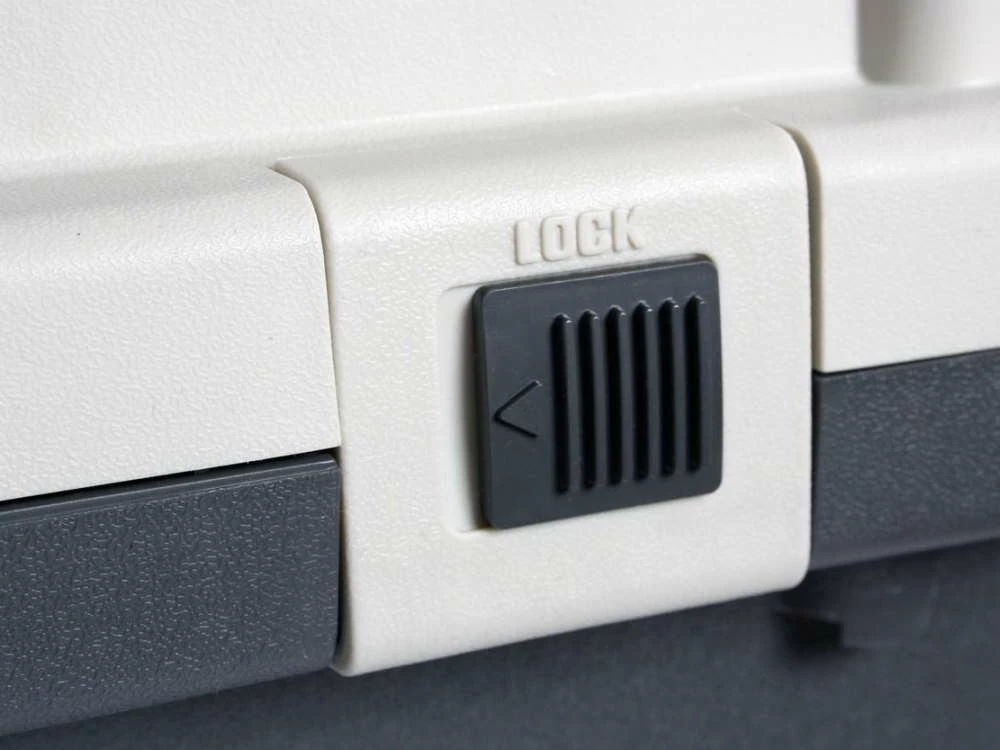 Flugzeugbox Nomad Für Hunde 6 Flugzeugbox Nomad Für Hunde – Bild 4