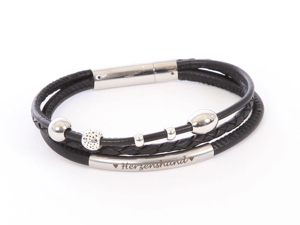 Handgearbeitetes Lederarmband Herzenshund Mit Schmuckperlen Schwarz 3 Handgearbeitetes Lederarmband Herzenshund Mit Schmuckperlen Schwarz