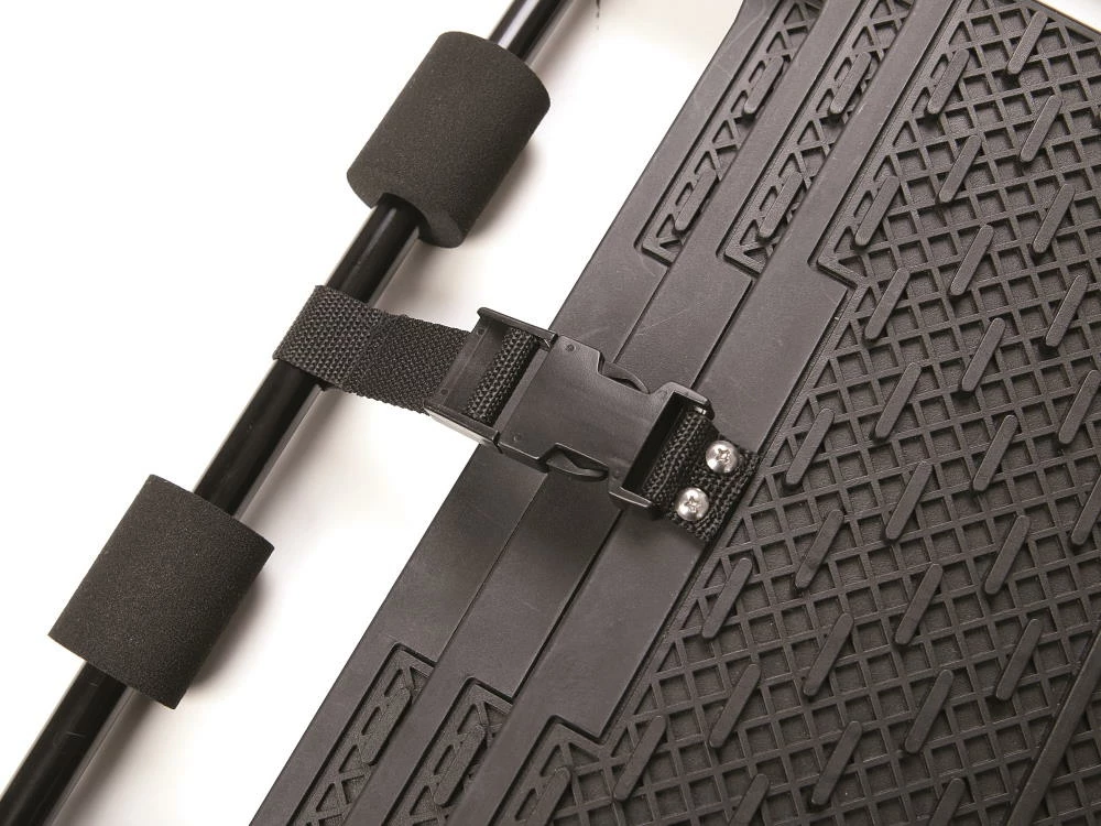 Kleinmetall Dogwalk 3 Alu Hunderampe TÜV-geprüft Standard 6 Kleinmetall Dogwalk 3 Alu Hunderampe TÜV-geprüft Standard – Bild 4