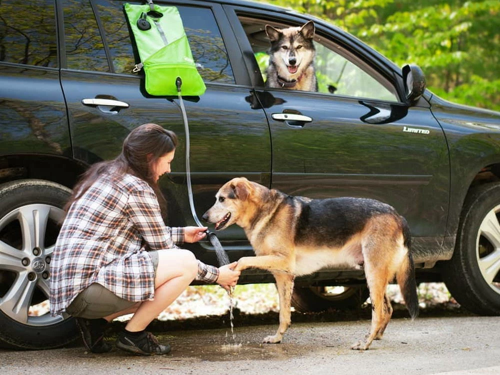 Kurgo Go Shower Dusche Für Unterwegs 11 Kurgo Go Shower Dusche Für Unterwegs – Bild 9