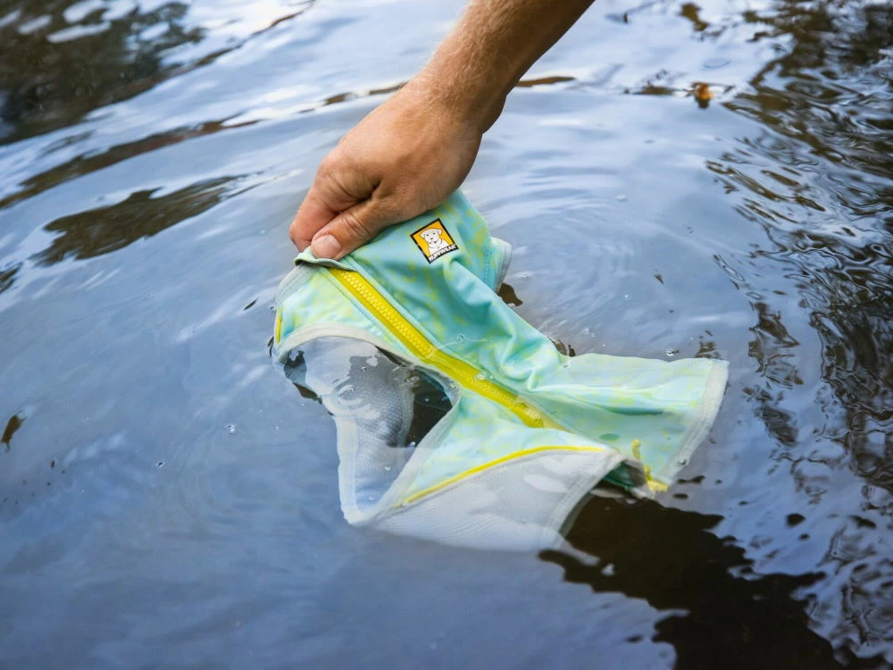 Ruffwear Swamp Cooler Zip Kühlweste Für Hunde Blue Mist 8 Ruffwear Swamp Cooler Zip Kühlweste Für Hunde Blue Mist – Bild 6