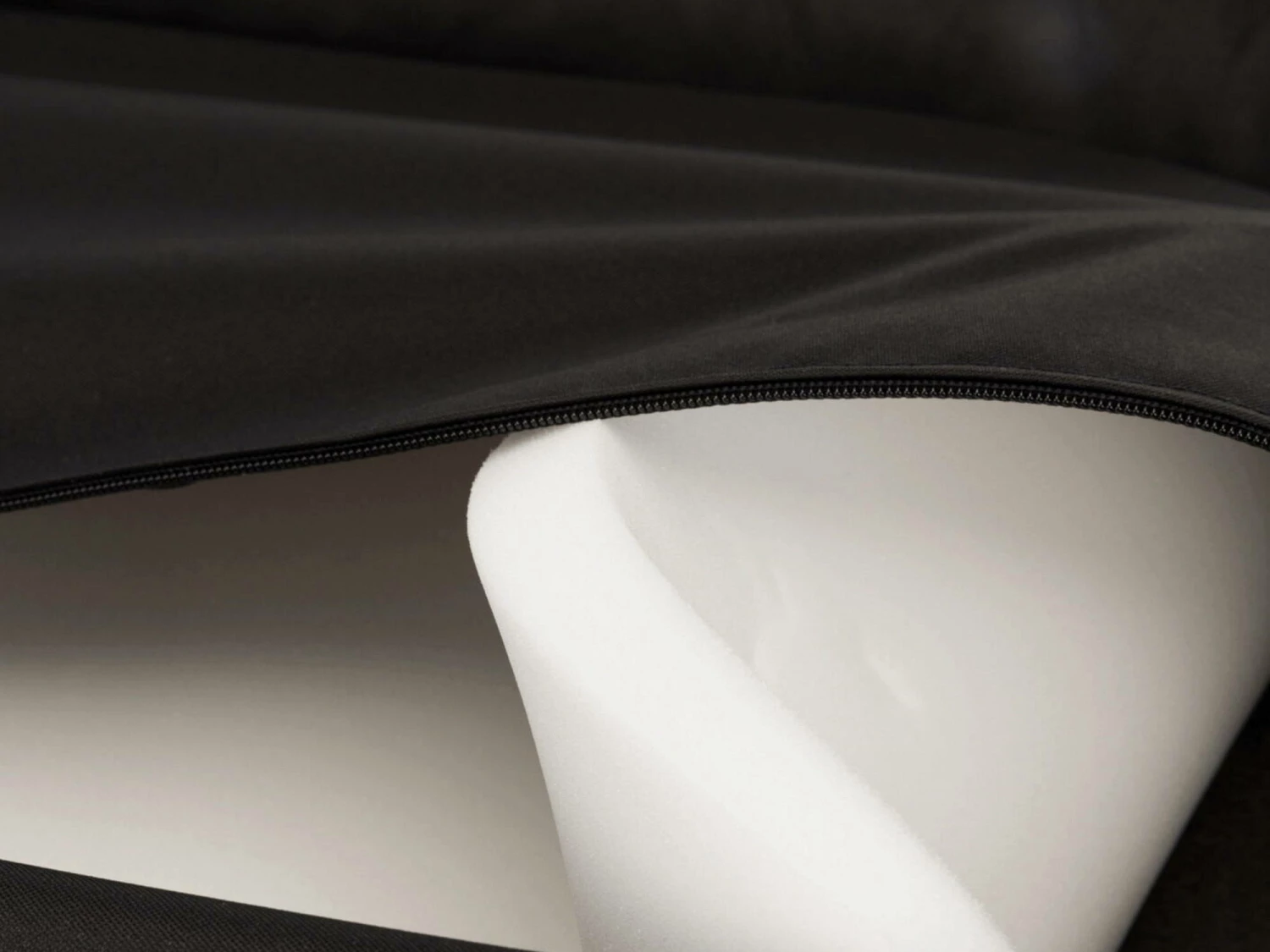 Trixie Hundekissen Samoa Classic Schwarz 10 Trixie Hundekissen Samoa Classic Schwarz – Bild 8